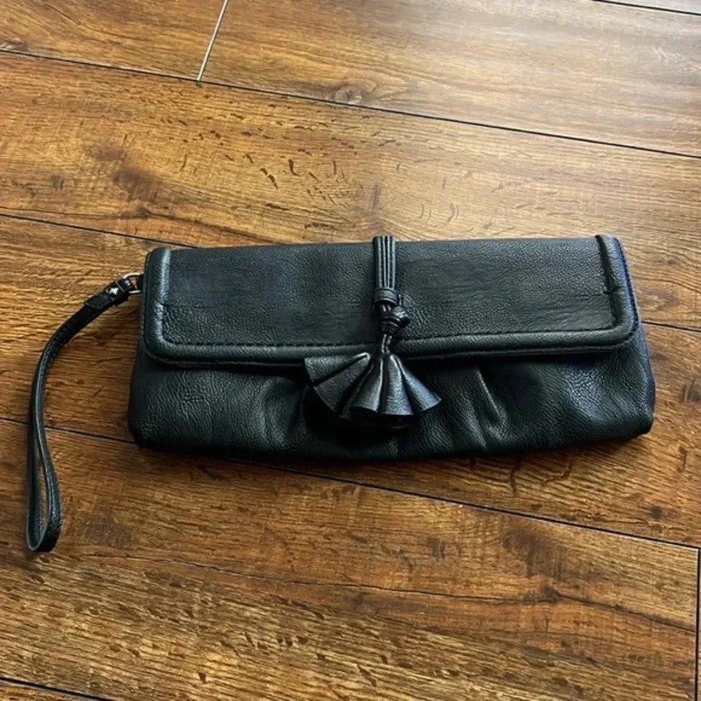 Vera Wang Wallet Bag